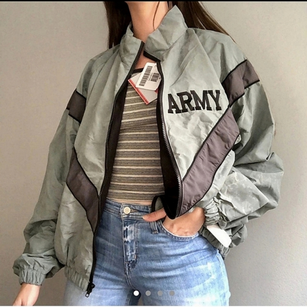 Authentic Vintage US Army IPFU ACU Uniform Bomber size Medium